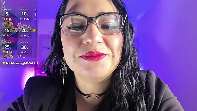 Snapshot of tamara_rouse1 chatting on October 1, 4:28 am tamara rouse1 online show from October 1, 4:28 am