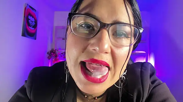 Snapshot of tamara_rouse1 chatting on October 9, 4:38 am tamara rouse1 online show from October 9, 4:38 am