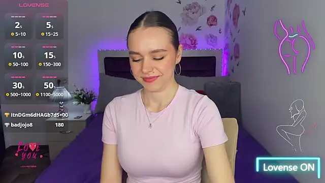 EmelyMason online show from April 10, 6:30 am