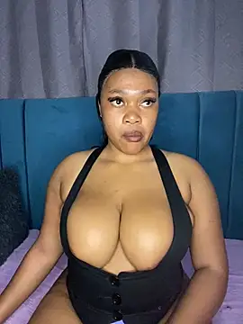 Snapshot of CuteSexyBoobz chatting on October 27, 9:20 pm CuteSexyBoobz online show from October 27, 9:20 pm