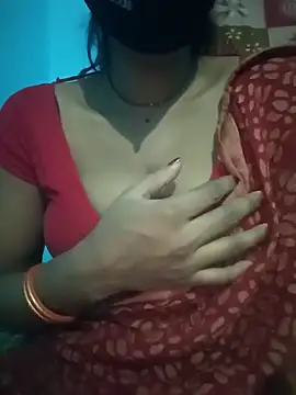 Sexyradha  online show from February 6, 6:22 pm