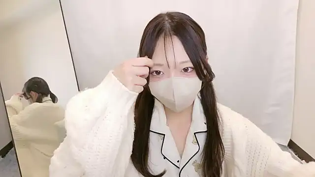 Snapshot of mami-pokoch chatting on October 21, 1:48 pm mami-pokoch online show from October 21, 1:48 pm