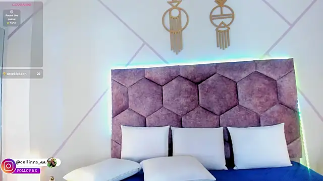 Snapshot of aurora_collinss_ chatting on September 20, 12:47 pm aurora collinss  online show from September 20, 12:47 pm