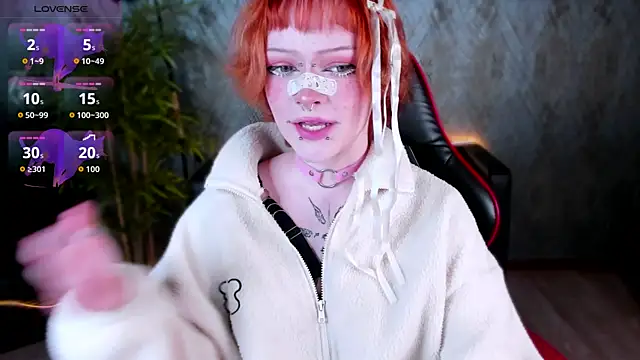 NicoleFlloret online show from September 26, 8:39 pm