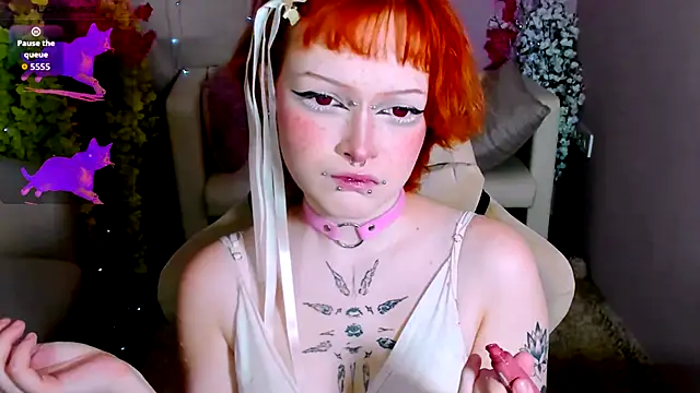 NicoleFlloret online show from September 20, 8:40 pm