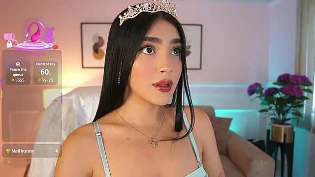 Snapshot of JulesBenett chatting on November 1, 11:47 am JulesBenett online show from November 1, 11:47 am