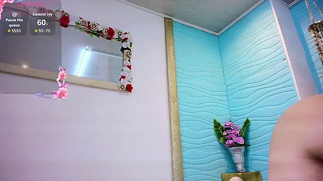 Snapshot of Mia_Montess chatting on October 16, 1:25 pm Mia Montess online show from October 16, 1:25 pm