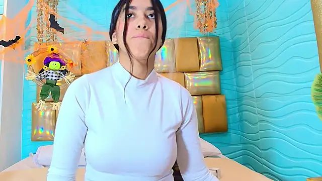 Snapshot of Mia_Montess chatting on October 28, 3:07 pm Mia Montess online show from October 28, 3:07 pm