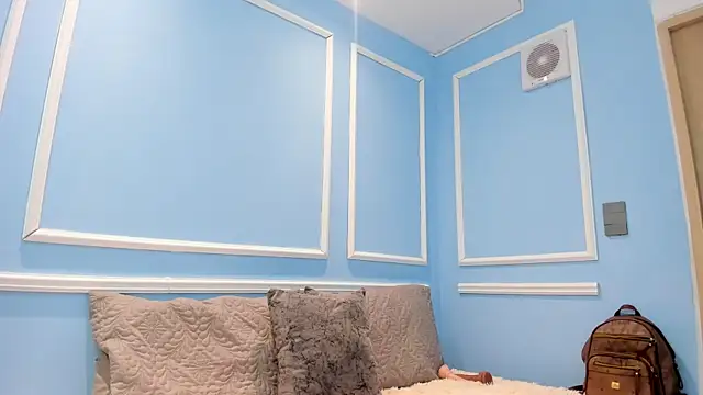 Snapshot of Lucy_Canel chatting on October 15, 7:27 pm Lucy Canel online show from October 15, 7:27 pm