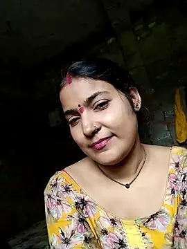 Snapshot of Maidangirl chatting on October 8, 4:17 am Maidangirl online show from October 8, 4:17 am