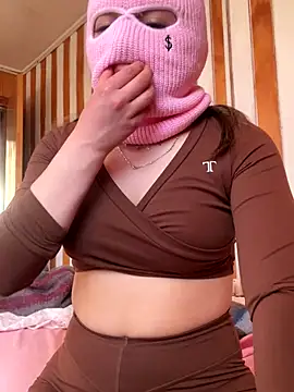 floooohv online show from November 7, 10:58 pm