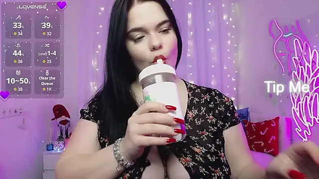 Eliss Shyyo online show from January 6, 6:50 am