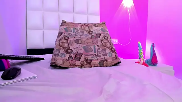 Snapshot of Tifany_69_ chatting on September 24, 7:46 pm Tifany 69  online show from September 24, 7:46 pm