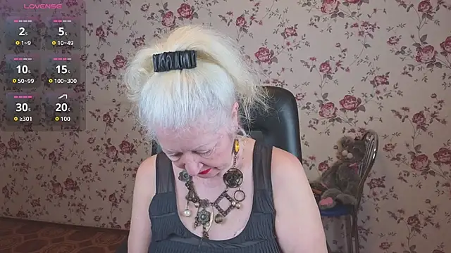 Maya Mayflower online show from February 6, 3:21 am