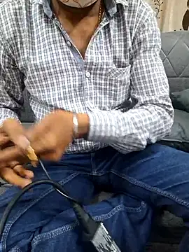 Sexy bhabhi ruhi online show from November 4, 10:09 am