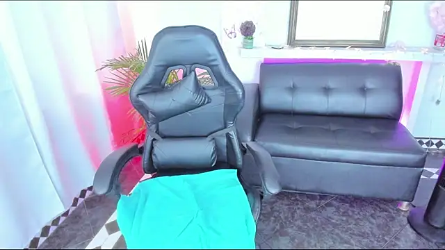 Snapshot of rose_honey_ chatting on September 30, 8:57 pm rose honey online show from September 30, 8:57 pm