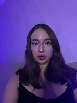AlisaQSky online show from October 11, 3:04 pm