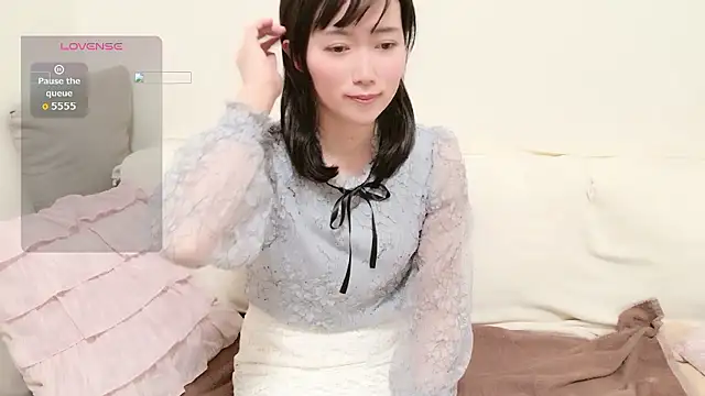 pppYukaqqq online show from January 17, 12:12 pm