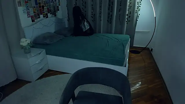 CharimgSabrina online show from November 1, 6:28 am