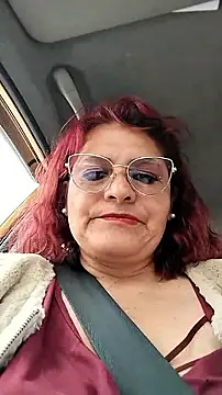 Snapshot of BiancaSteel chatting on October 28, 5:30 pm BiancaSteel online show from October 28, 5:30 pm