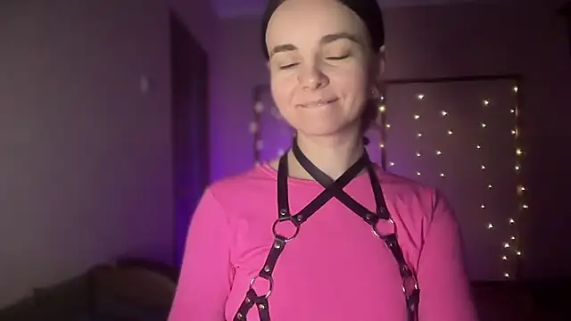 lanaloulou online show from September 20, 2:54 am