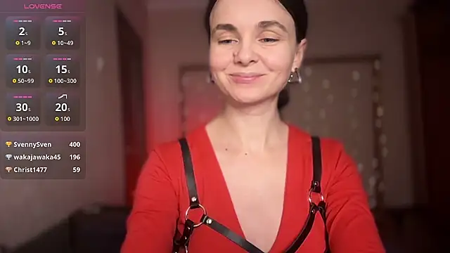 lanaloulou online show from September 24, 7:57 pm