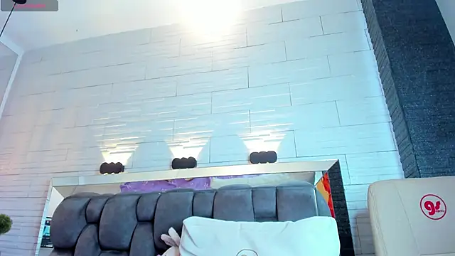 Snapshot of jade_heartt chatting on September 20, 7:56 pm jade heartt online show from September 20, 7:56 pm