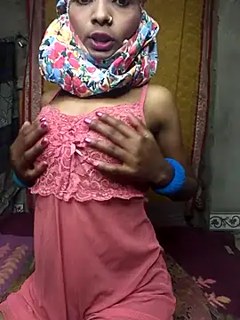 Cutesoma01 online show from March 17, 4:33 pm