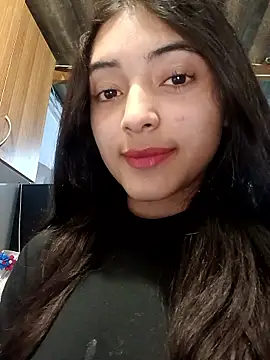 Snapshot of Valen_Person chatting on October 24, 11:12 pm Valen Person online show from October 24, 11:12 pm