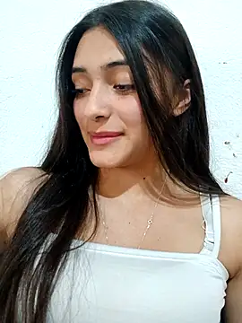 Snapshot of Valen_Person chatting on October 8, 7:29 pm Valen Person online show from October 8, 7:29 pm