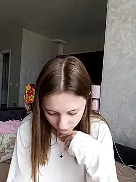 Snapshot of Bonechka chatting on October 17, 8:28 am Bonechka online show from October 17, 8:28 am