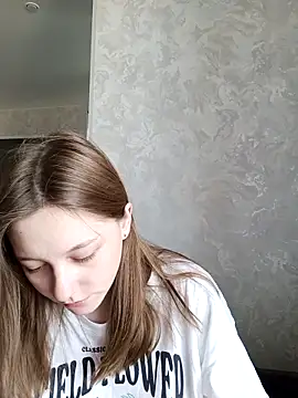 Snapshot of Bonechka chatting on October 6, 7:25 am Bonechka online show from October 6, 7:25 am