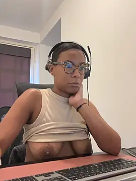 Melia Rayne online show from July 3, 9:48 am