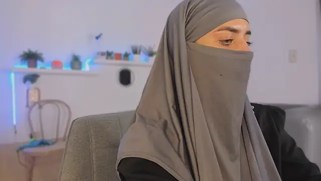 salma arabicc online show from October 17, 4:48 am