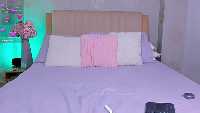 Snapshot of isabella_winkler chatting on October 30, 4:52 pm isabella winkler online show from October 30, 4:52 pm