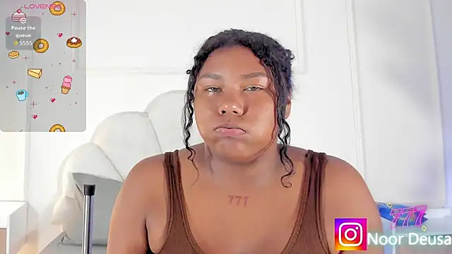 Candaceoweens online show from February 1, 3:38 am