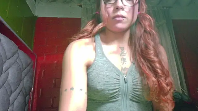 daniia johns online show from September 30, 11:31 pm