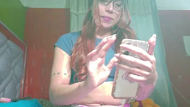 daniia johns online show from November 19, 10:43 pm