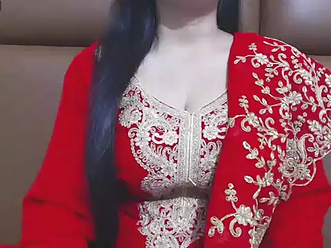 Snapshot of RealNaina chatting on October 21, 5:50 pm RealNaina online show from October 21, 5:50 pm