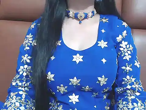 Snapshot of RealNaina chatting on October 20, 5:49 pm RealNaina online show from October 20, 5:49 pm