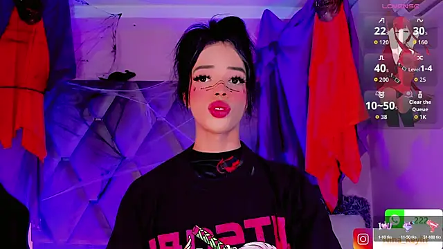 Snapshot of Nina_Keyli chatting on October 17, 2:59 am Nina Keyli online show from October 17, 2:59 am