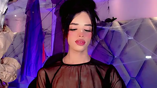 Snapshot of Nina_Keyli chatting on October 16, 2:58 am Nina Keyli online show from October 16, 2:58 am