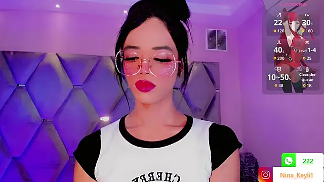 Snapshot of Nina_Keyli chatting on October 12, 8:00 pm Nina Keyli online show from October 12, 8:00 pm