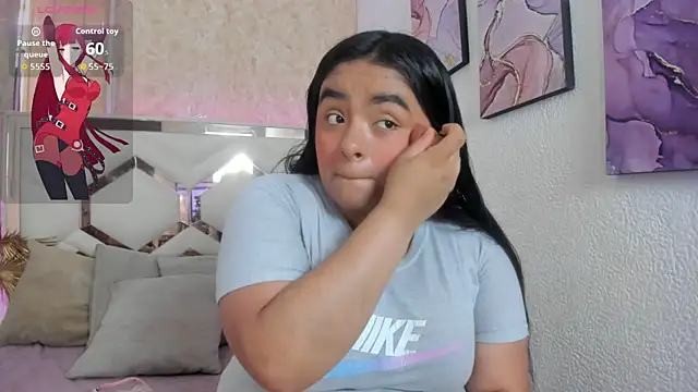 Snapshot of EmilyBrownn_ chatting on September 29, 7:08 pm EmilyBrownn online show from September 29, 7:08 pm