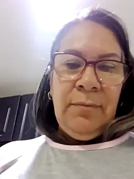 Snapshot of victoria_wayne chatting on October 4, 10:32 am victoria wayne online show from October 4, 10:32 am