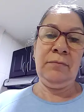 Snapshot of victoria_wayne chatting on October 9, 10:19 am victoria wayne online show from October 9, 10:19 am