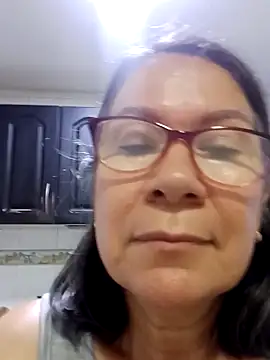 Snapshot of victoria_wayne chatting on October 27, 10:55 am victoria wayne online show from October 27, 10:55 am