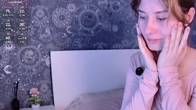 Cute Cate404 online show from April 4, 1:26 am