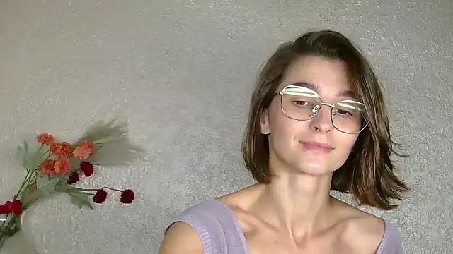 Snapshot of luna_Gharming chatting on September 19, 6:56 am luna Gharming online show from September 19, 6:56 am