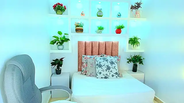 sharon rosse   online show from January 17, 8:16 pm